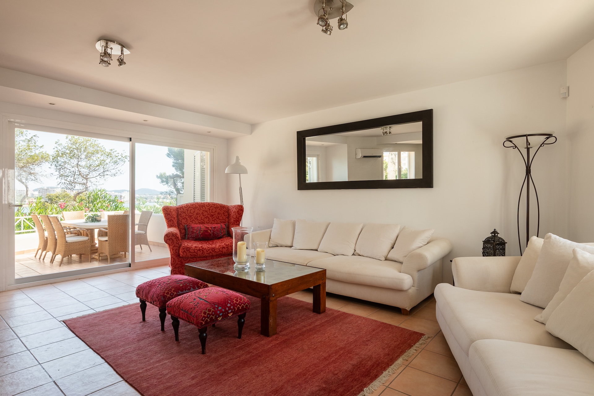 Resa Estates townhouse Ace sea views te koop sale living.jpg